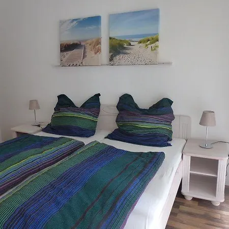 Fewo-8-2-ferienwohnung-in-graal-mueritz Apartamento